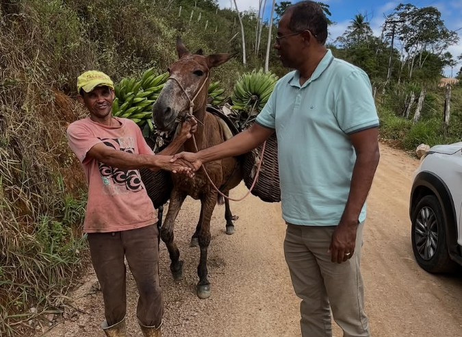 Vereador Soldado Gilvan visita comunidade do Emiliano e leva demandas da zona rural ao Poder Público Vereador Soldado Gilvan visita comunidade do Emiliano e leva demandas da zona rural ao Poder Público