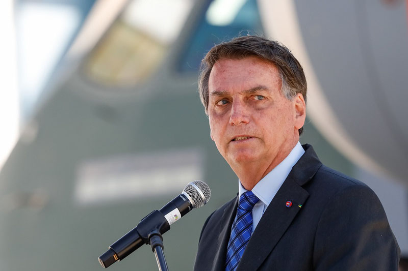 Bolsonaro mantém melhora clínica, informa boletim médico