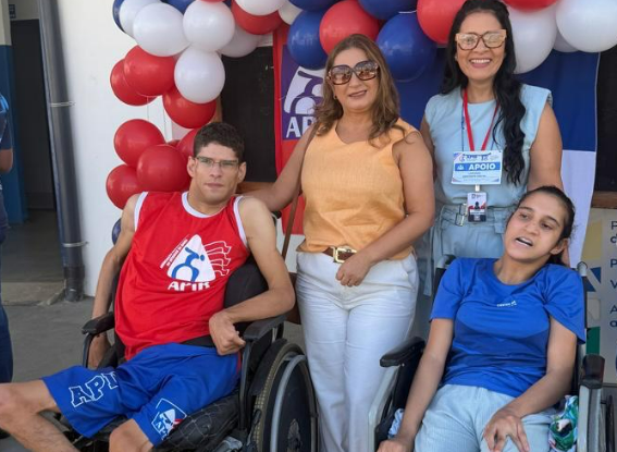 Vereadora Moana Meira participa de comemoração pelos 12 anos da APiB em Jequié