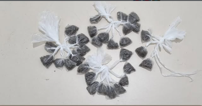 Suspeito morre após acidente durante fuga de abordagem da RONDESP em Vitória da Conquista Suspeito morre após acidente durante fuga de abordagem da RONDESP em Vitória da Conquista