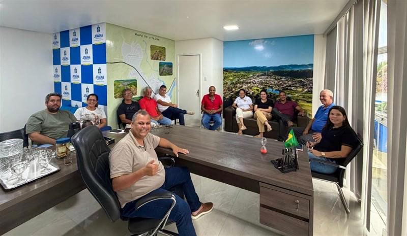 Prefeito Marcelo Pecorelli promove primeira mudança no secretariado em Jitaúna
