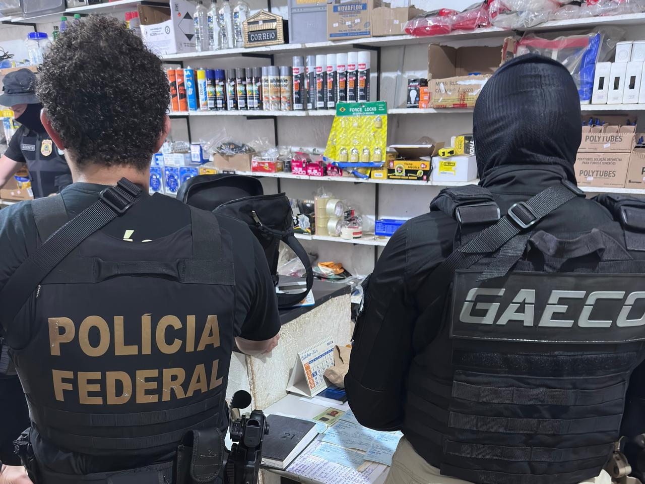Operação contra tráfico interestadual de drogas e comércio ilegal de armas é realizada na Bahia e em São Paulo