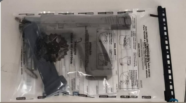 PMBA apreende dois adolescentes e arma de fogo em Jequié
