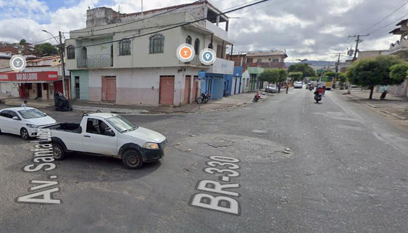 Gutinha sugere semáforo no cruzamento da Santa Luzia com a Lomanto Jr