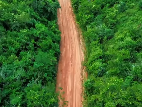 A manutenção das estradas vicinais de Manoel Vitorino não para