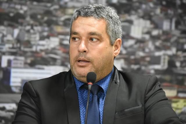 Vereador Marcinho de Marino é afastado da base de apoio de Zé Cocá em Jequié Vereador Marcinho de Marino é afastado da base de apoio de Zé Cocá em Jequié