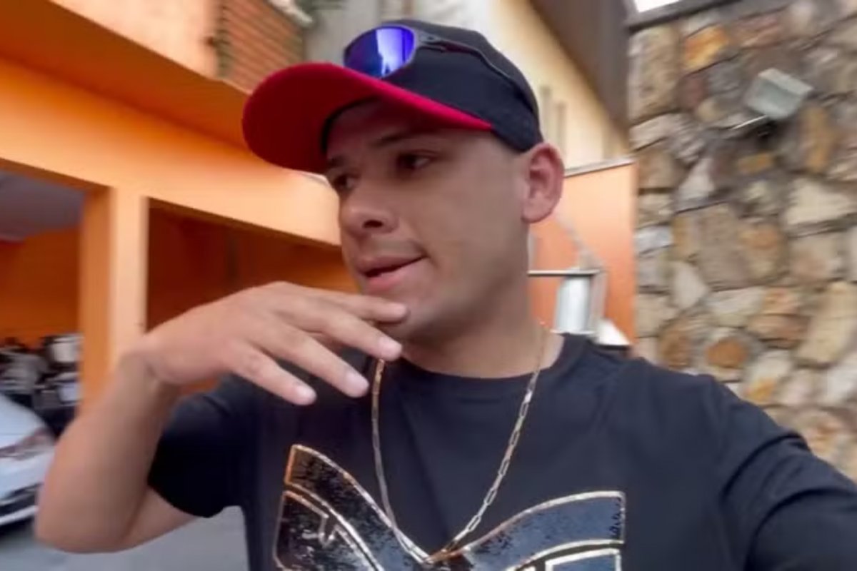 Homem é preso por tentativa de homicídio contra o irmão, usando um taco de beisebol