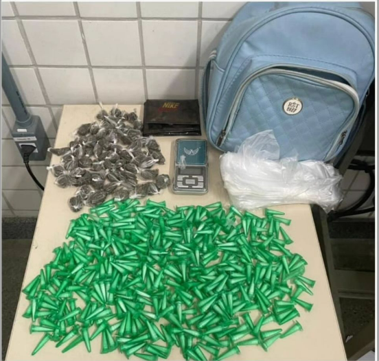 Traficante detido na 25 de Dezembro com grande quantidade de maconha e cocaína