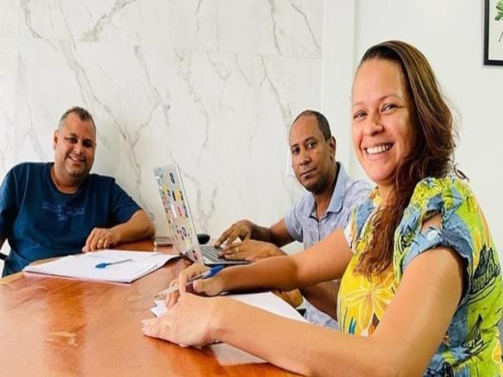 Prefeito de Jitaúna, Marcelo Pecorelli concederá aumento de 33,24% do piso nacional aos professores