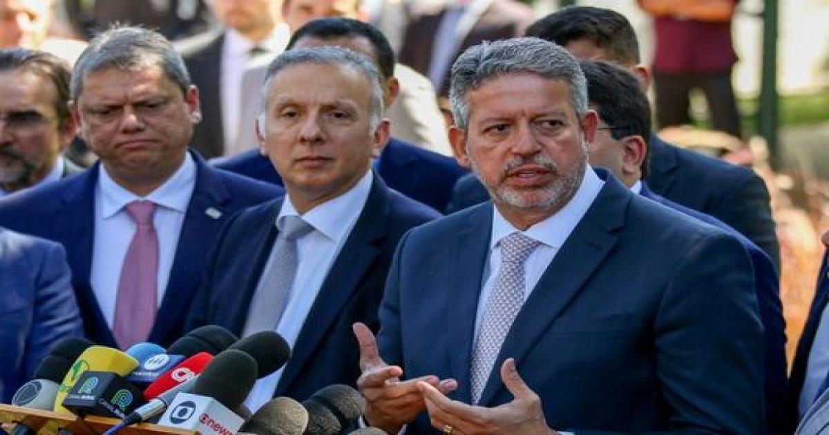 Reforma foi votada às pressas e Senado deve fazer correções, afirma tributarista