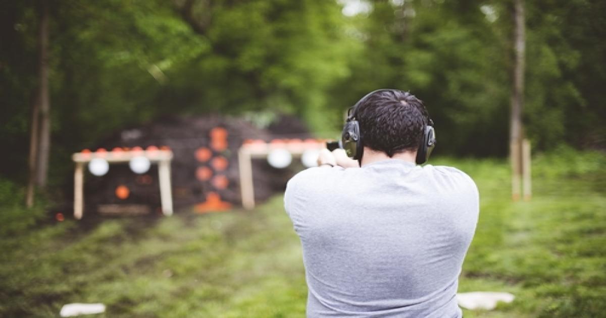 Restrição de acesso às armas e suspensão de novos registros podem prejudicar economia do país