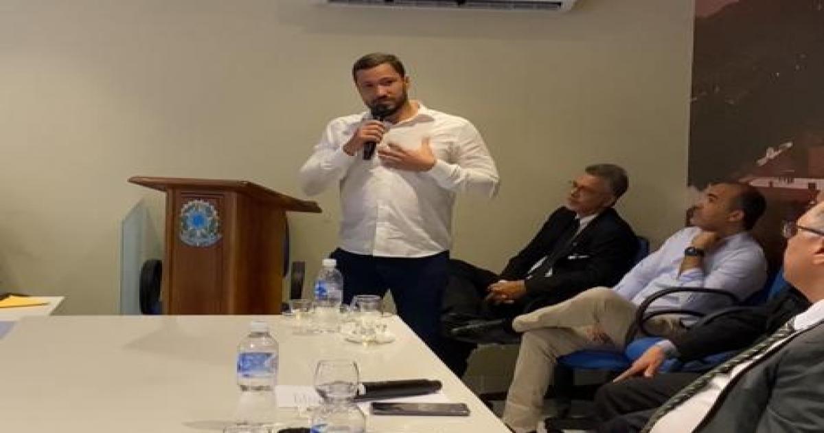 Bui Bulhões participa de audiência em defesa da instalação da UNACON em Jequié