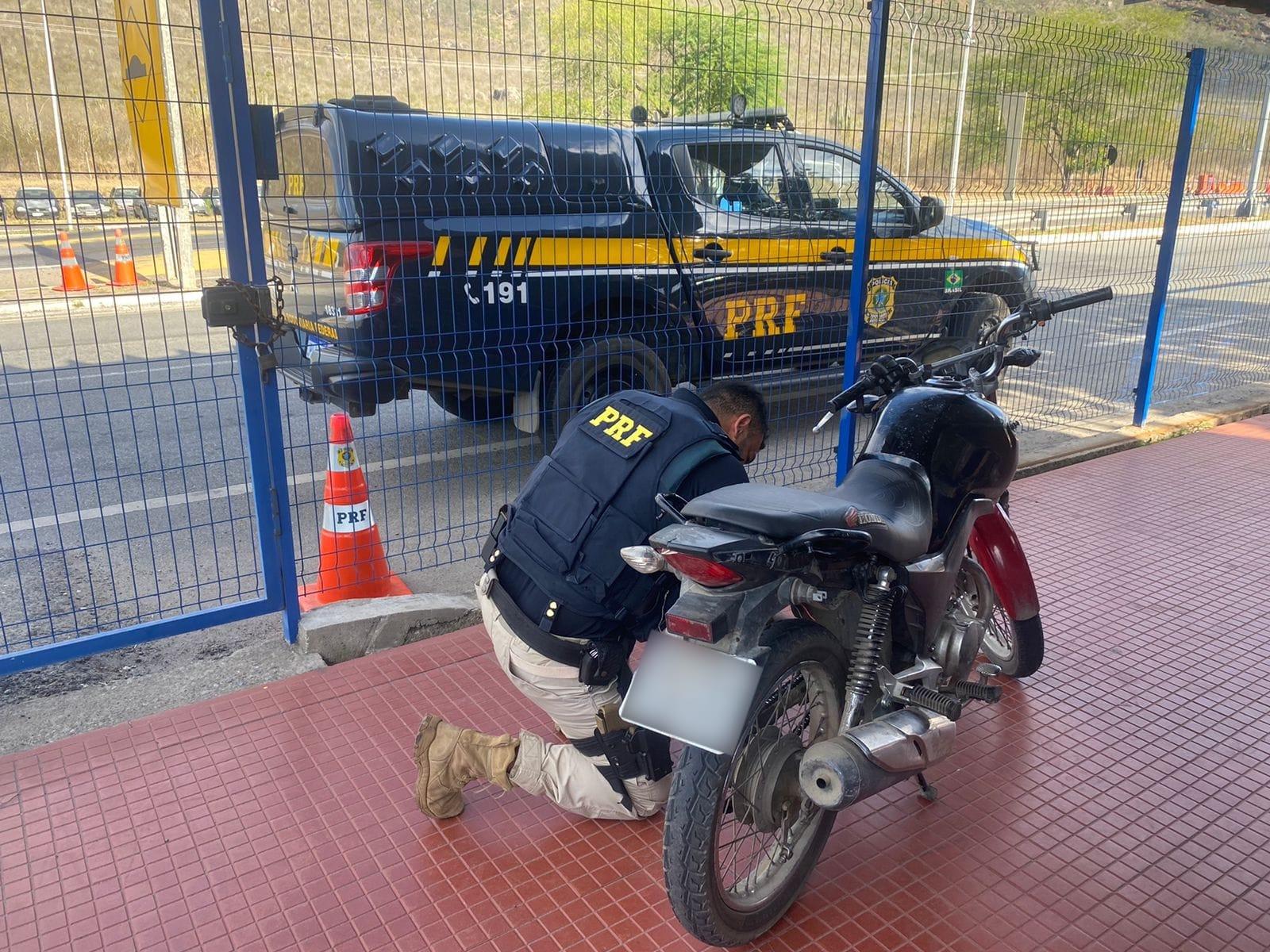 Em pouco mais de 24 horas, 5 veículos adulterados foram recuperados pela PRF no estado da Bahia