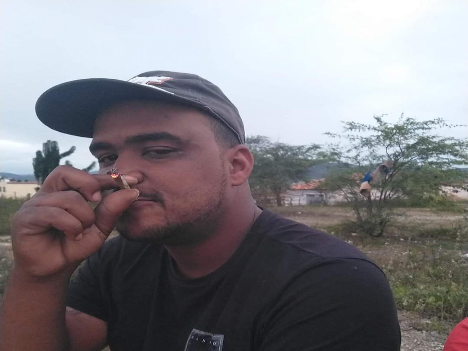 Homem assassinado na Rua Professora Ferreirinha