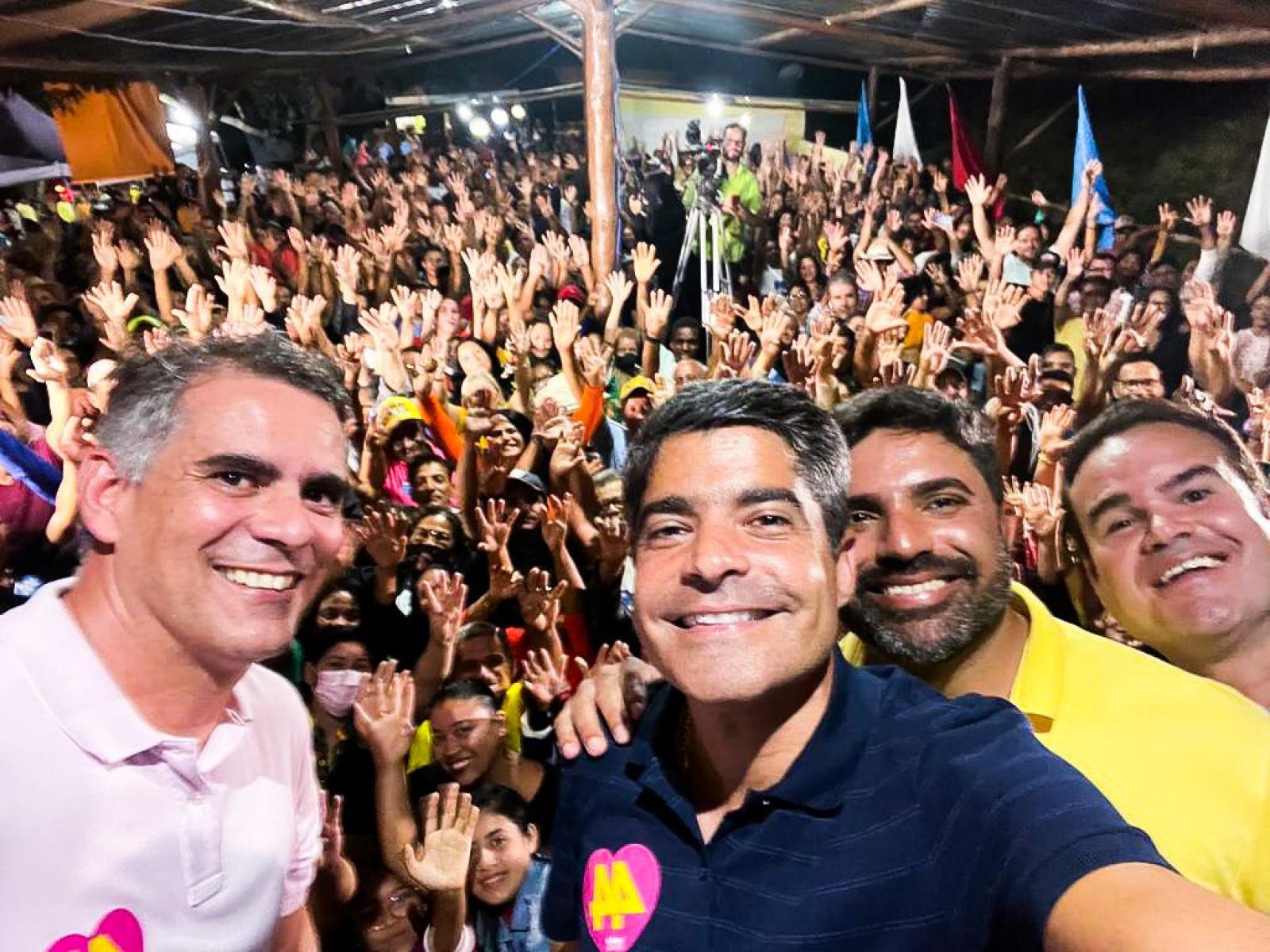 Leur Lomanto Jr destacou a receptividade da multidão durante visita dos pré-candidatos ao Governo, ACM Neto e ao Senado Cacá Leão em Ibicuí