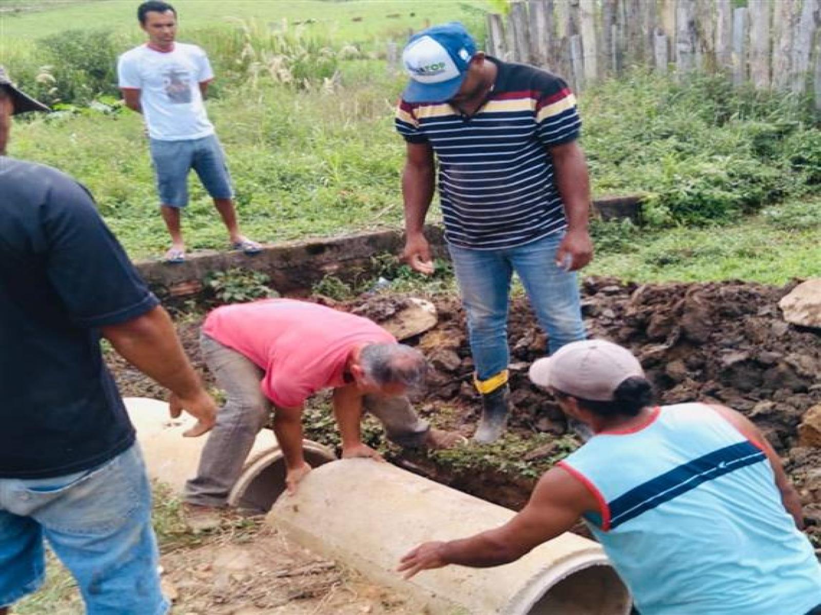 Prefeitura de Jitaúna iniciou obras da Rede de esgotamento sanitário em Santa Terezinha