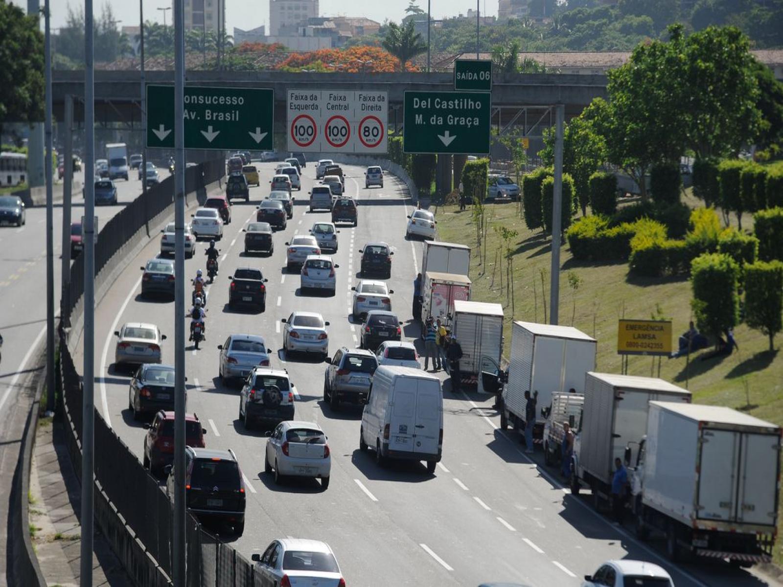 Bolsonaro sanciona lei que estabelece pagamento proporcional de pedágios