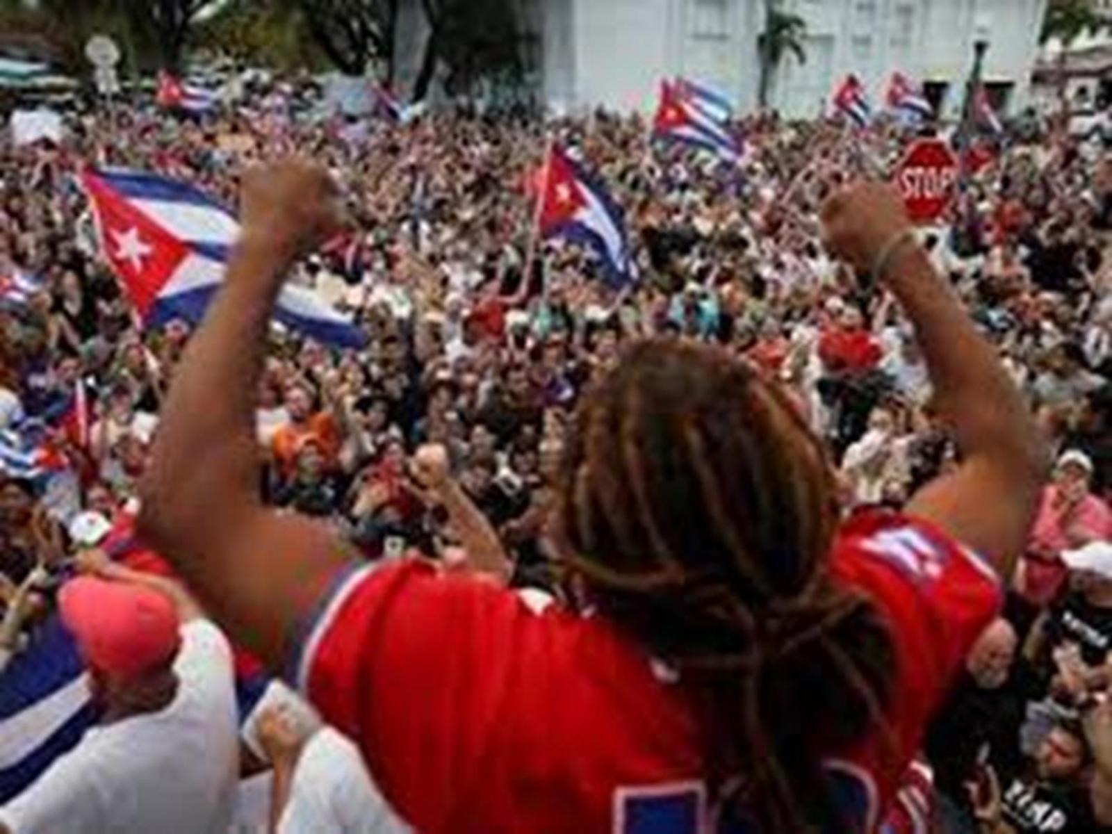 Coluna Jorge Barros: CUBA EM TRANSE