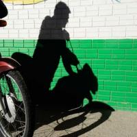 Moto furtada na Rua Manoel Vitorino