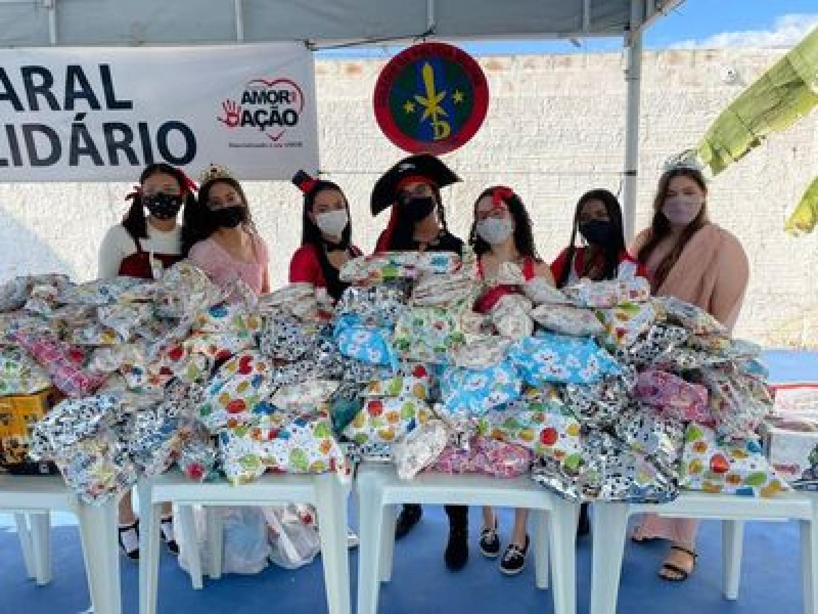 Mais de 300 brinquedos são entregues em Jequié