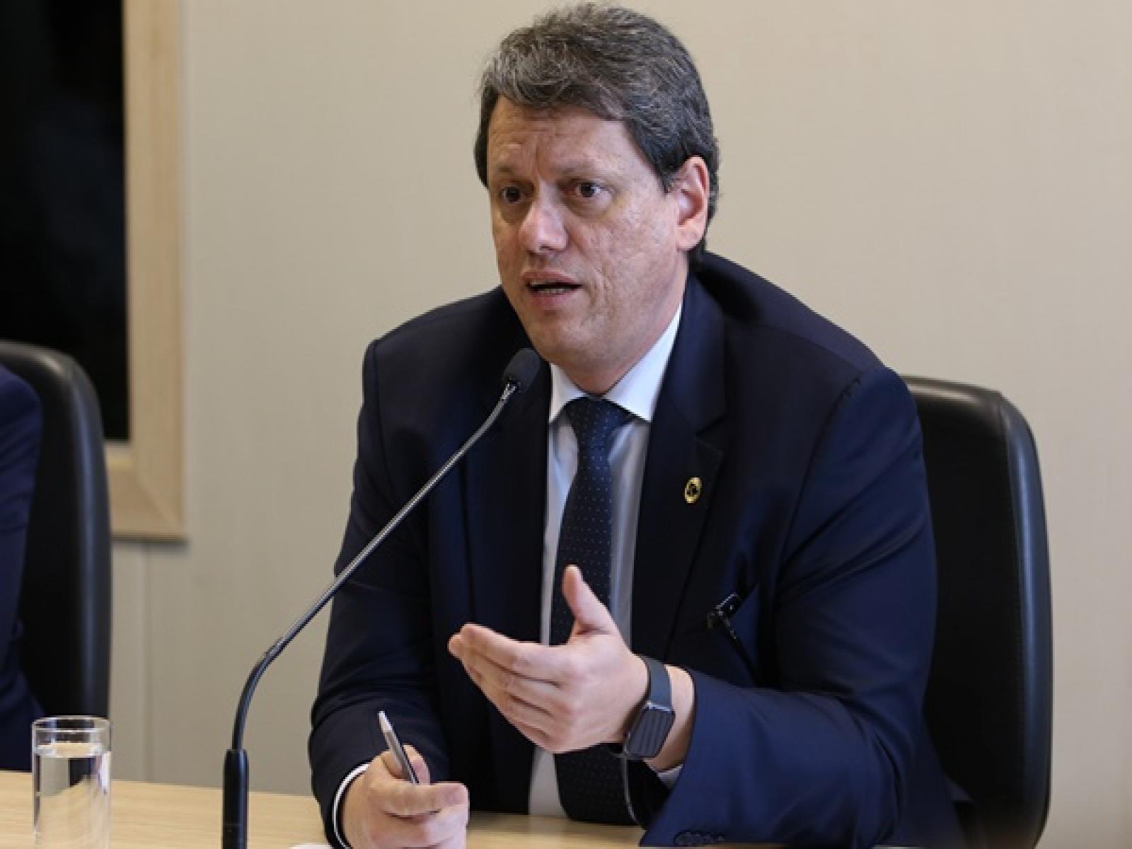 Ministro Tarcísio de Freitas afirma que Brasil tem maior programa de infraestrutura do mundo