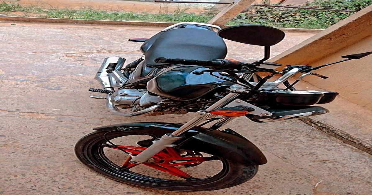 Trabalhador teve moto furtada no bairro Jequiezinho