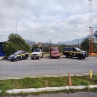 Maurício Foltz Cavalcanti, ajuizou ações penais ambientais contra dois homens acusados de transportarem madeira sem licença