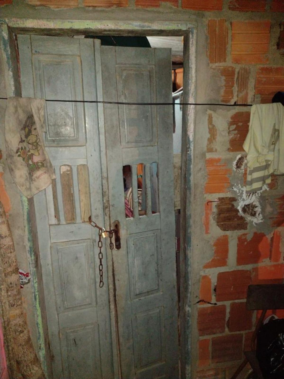 Polícia Civil prende homem que invadiu casa da ex-companheira para forçá-la a reatar o relacionamento