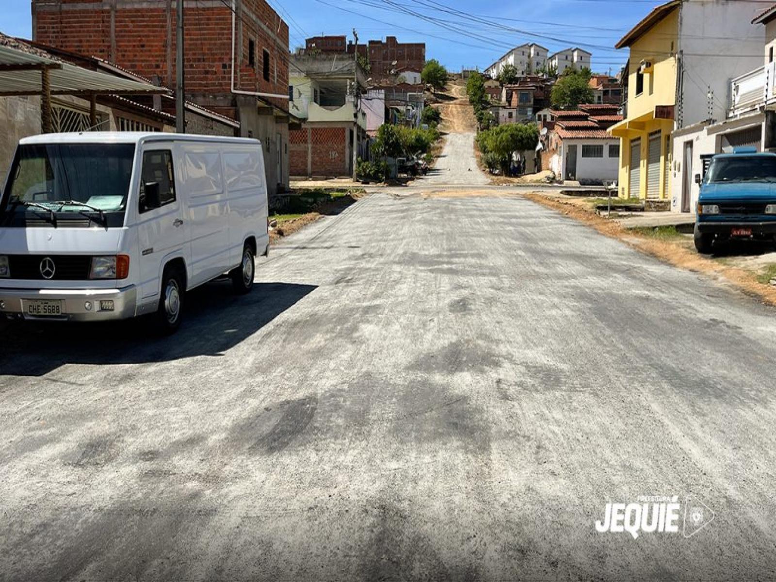 Prefeitura de Jequié segue com obras de pavimentação asfáltica do bairro Cidade Nova