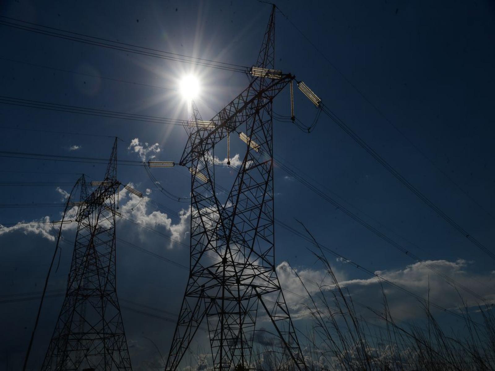 Aneel cria a bandeira escassez hídrica e o preço da energia elétrica aumenta em 50% na Bahia