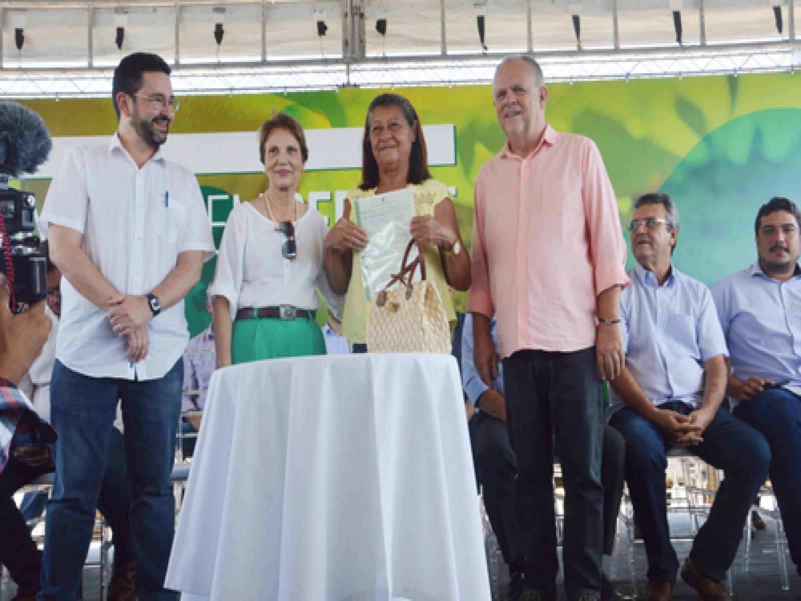 50 mil títulos de propriedade rural devem ser entregues a famílias que vivem em assentamentos