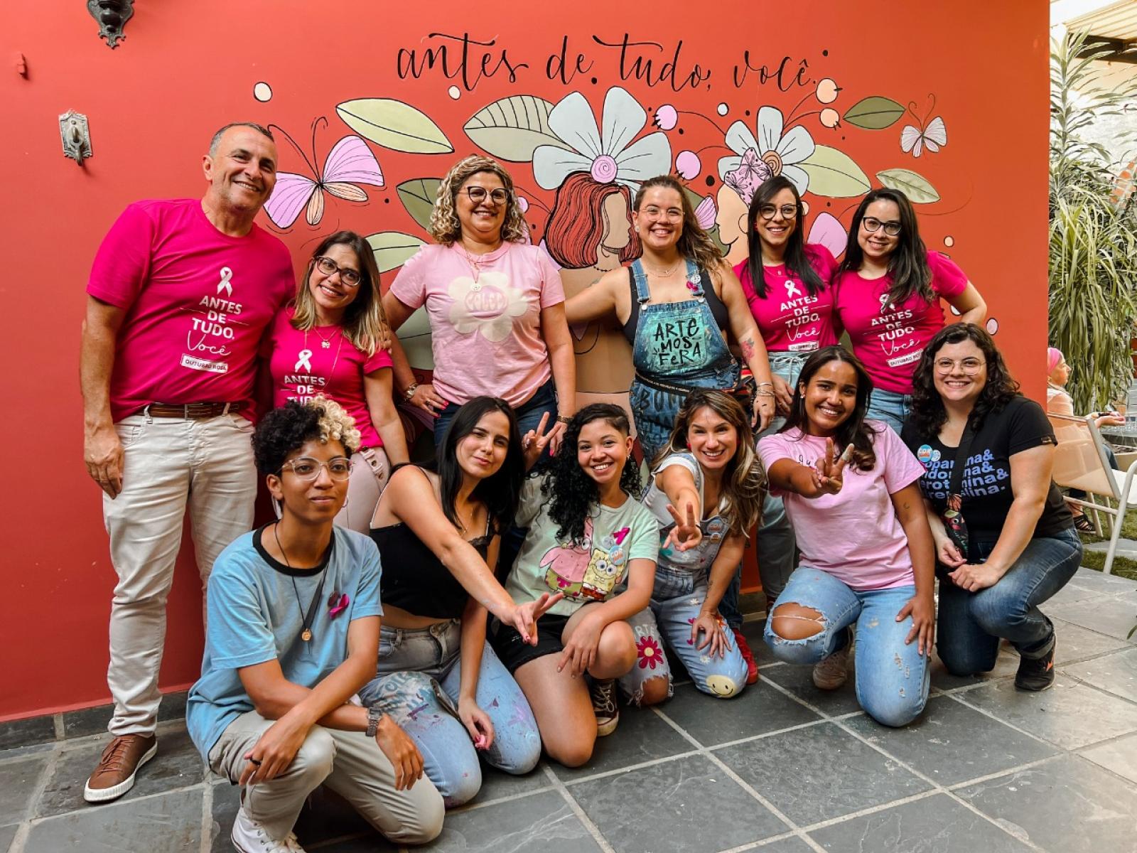 Antes de tudo, você: autocuidado e saúde da mulher são destaques em ação de Outubro Rosa do ICON