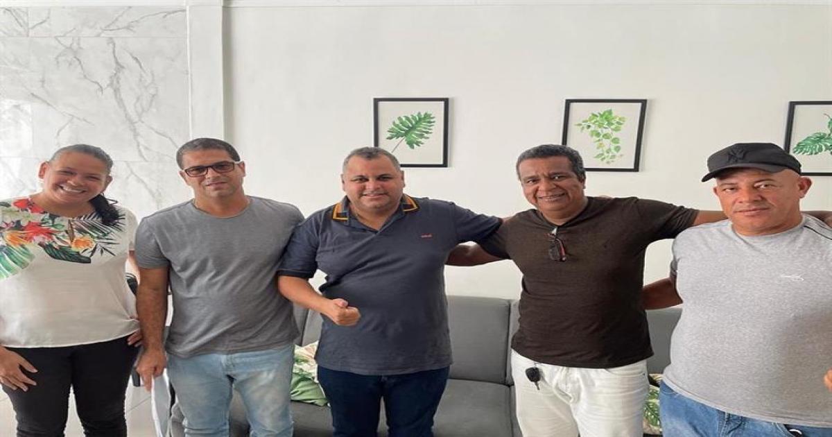 Novo diretor de Esportes de Jitaúna é apresentado pelo Prefeito Marcelo Pecorelli