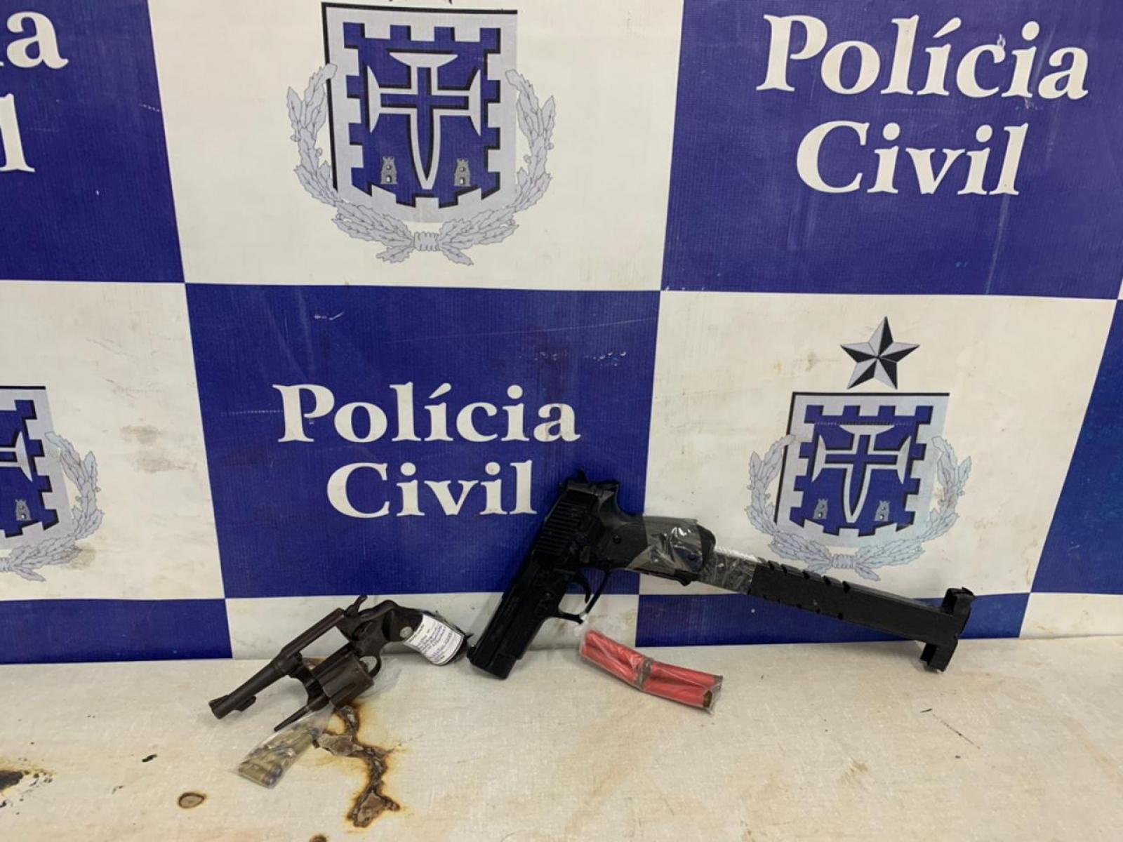 Polícia Civil prende dupla que integra facção criminosa no Bom Sossego