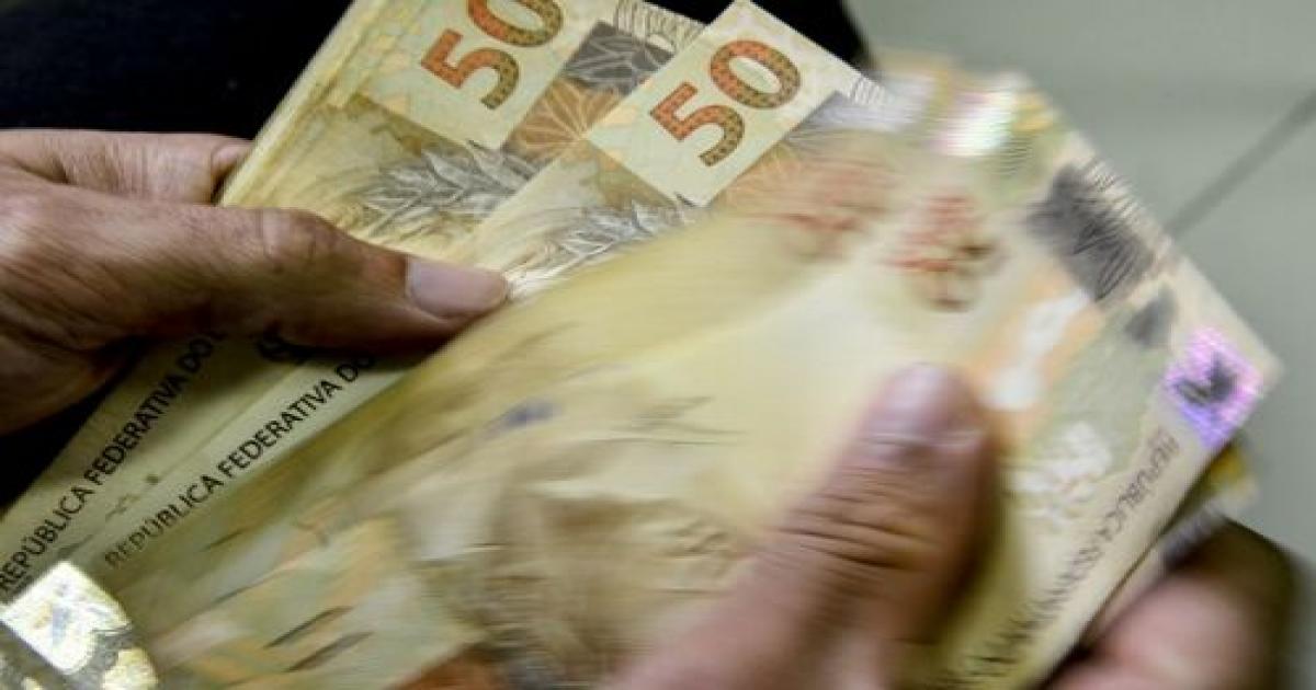 Governo aumenta margem de empréstimo consignado para servidores federais