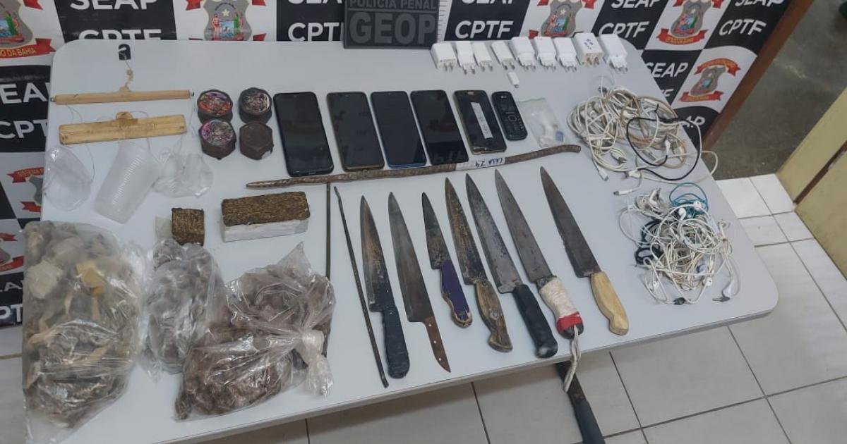Celulares, drogas e facas são encontrados no Conjunto Penal de Teixeira de Freitas