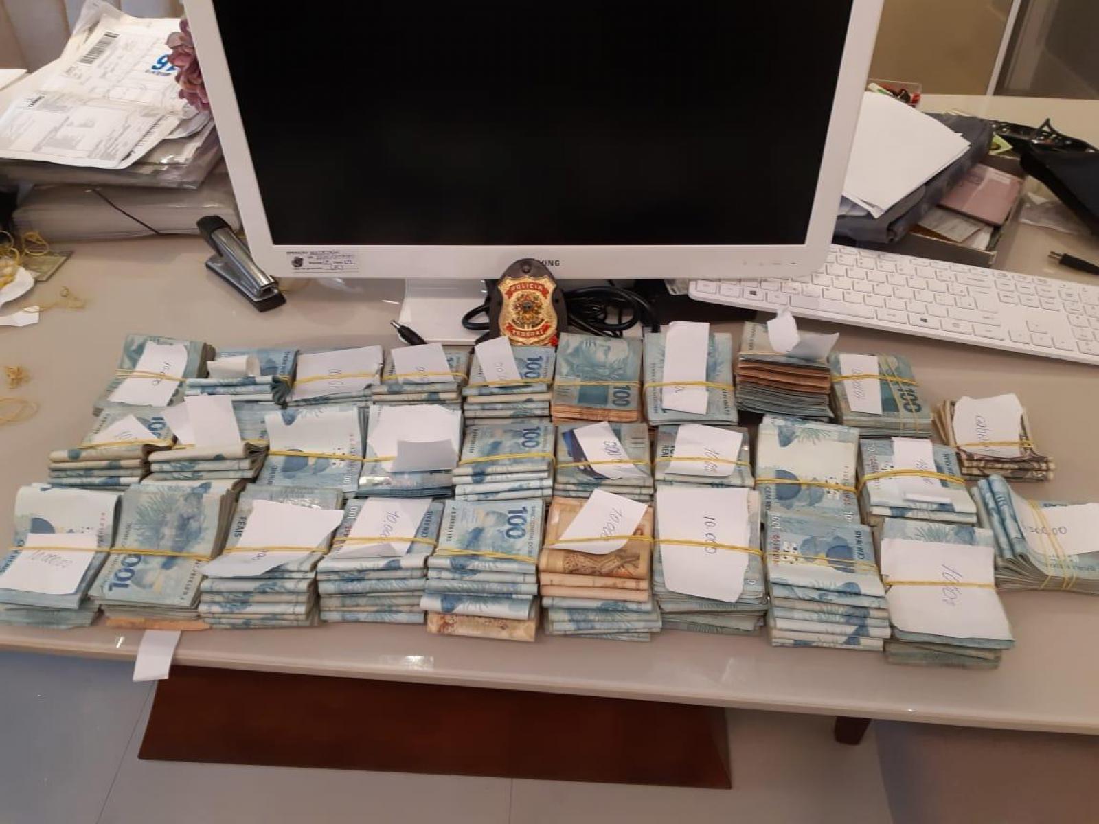 Fraude em licitações e desvio de recursos públicos destinados à gestão do Hospital