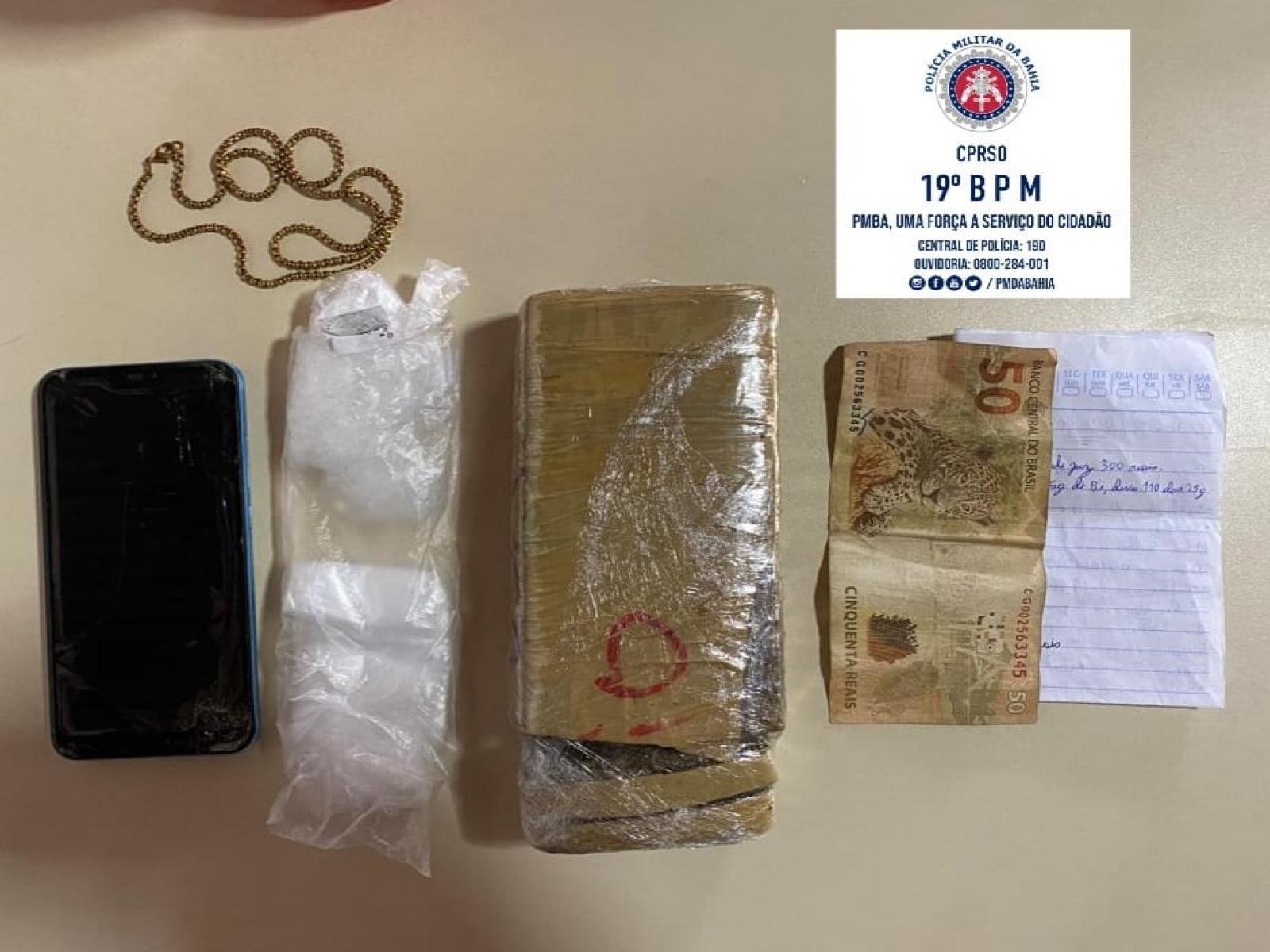 Traficante é detido pela Polícia Militar na Avenida Tote Lomanto