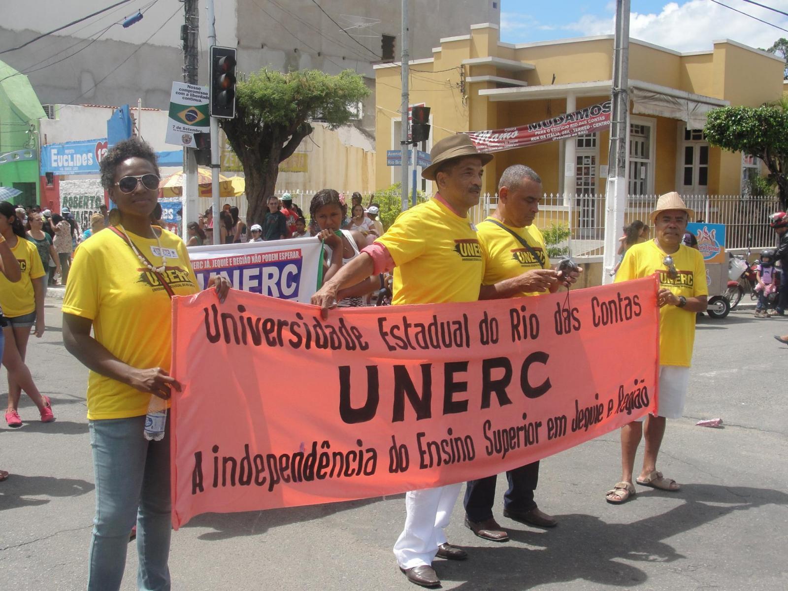 UNERC: Professor diz que população de Jequié não luta pelas suas conquistas