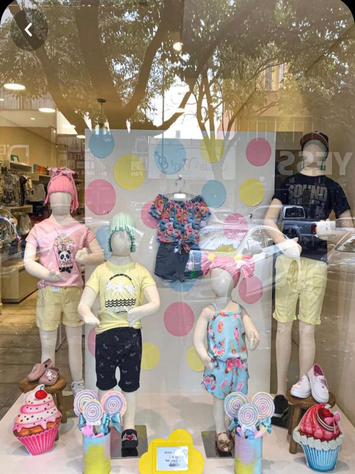 Vendo loja  de artigos infantis, bebê e juvenil