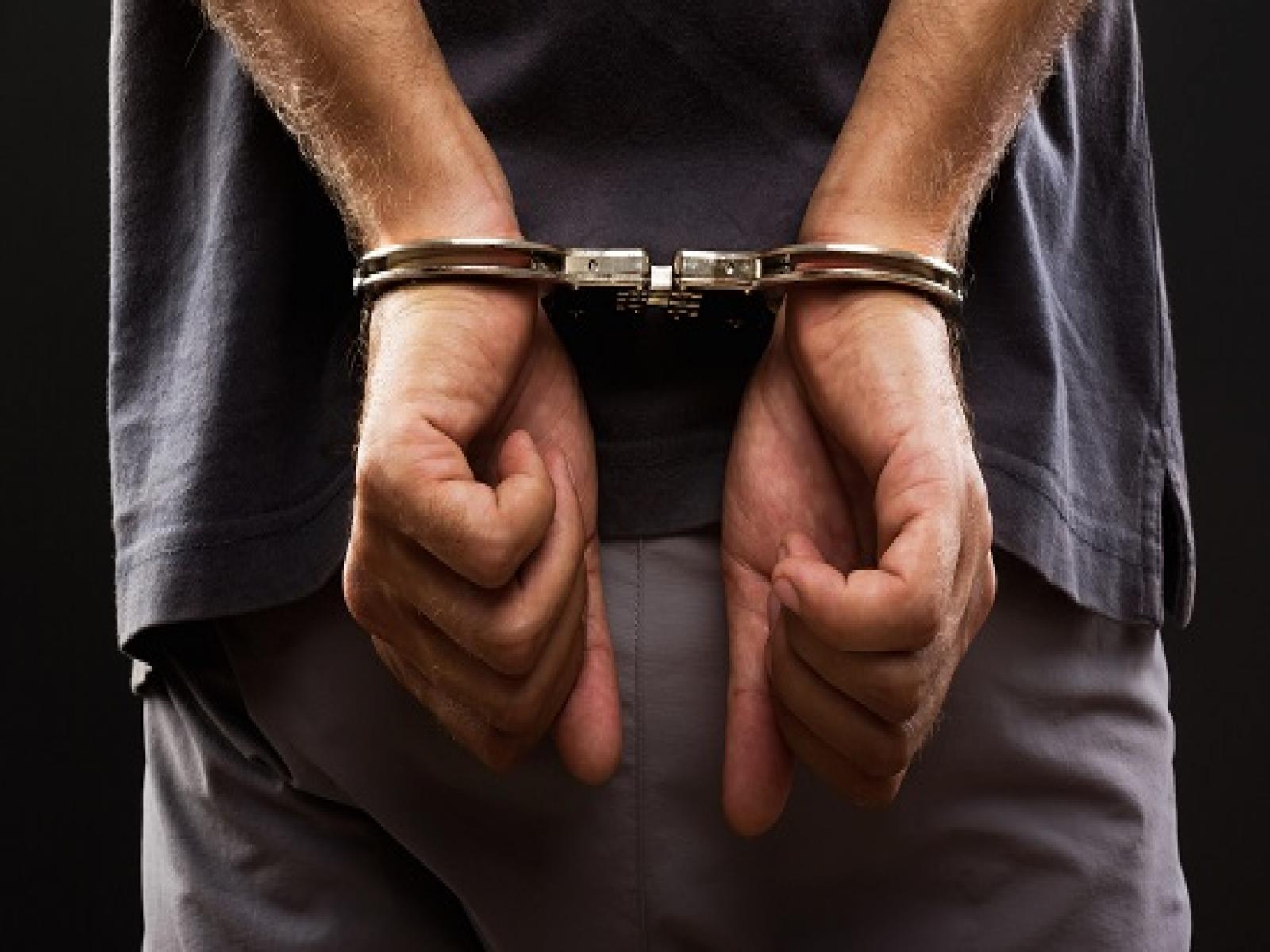 PRISÃO POR DESCUMPRIMENTO DE MEDIDA PROTETIVA