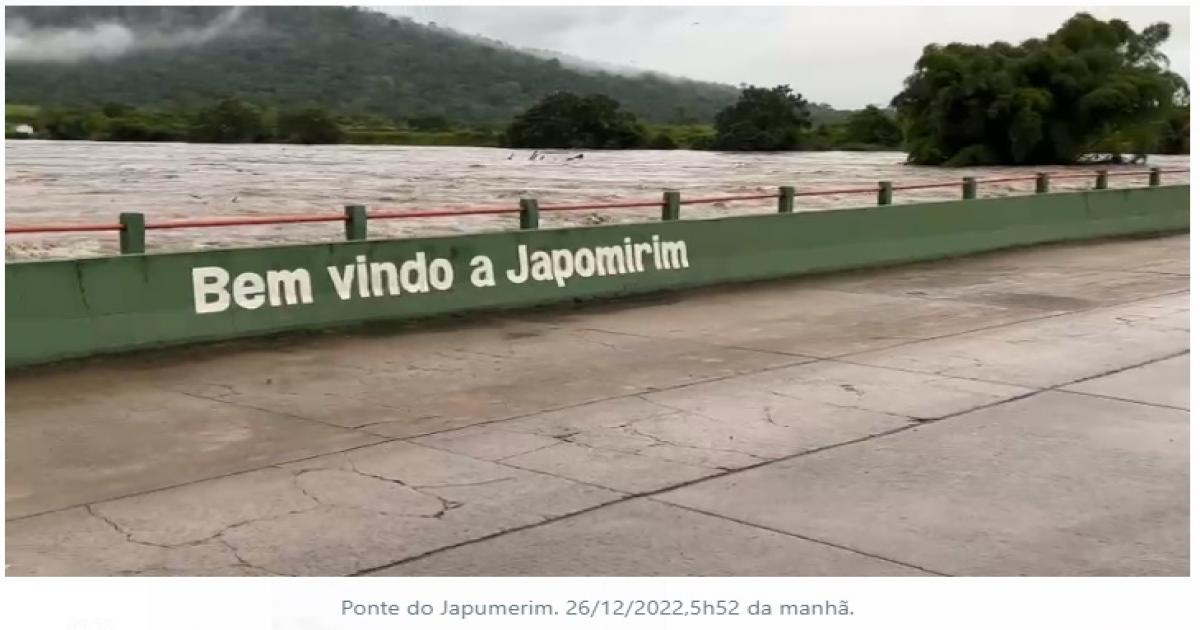 Ponte de Itajuru ameaçada dessaber e no Japomirim continua interditada total