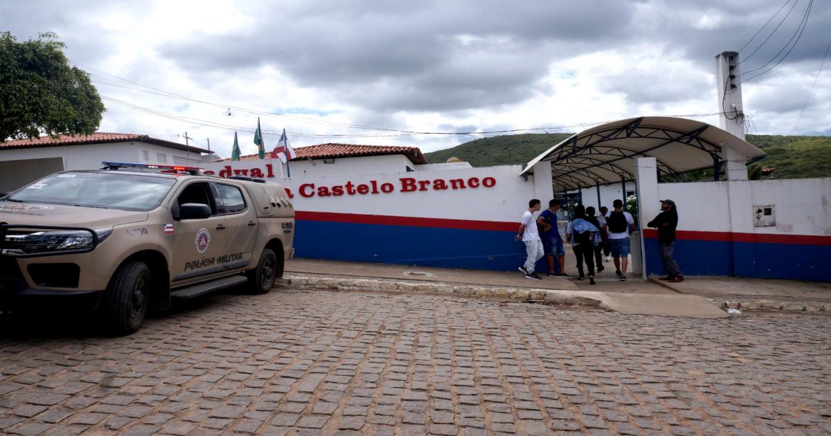 Policia Militar de Brejões Realiza rondas escolar no centro do município