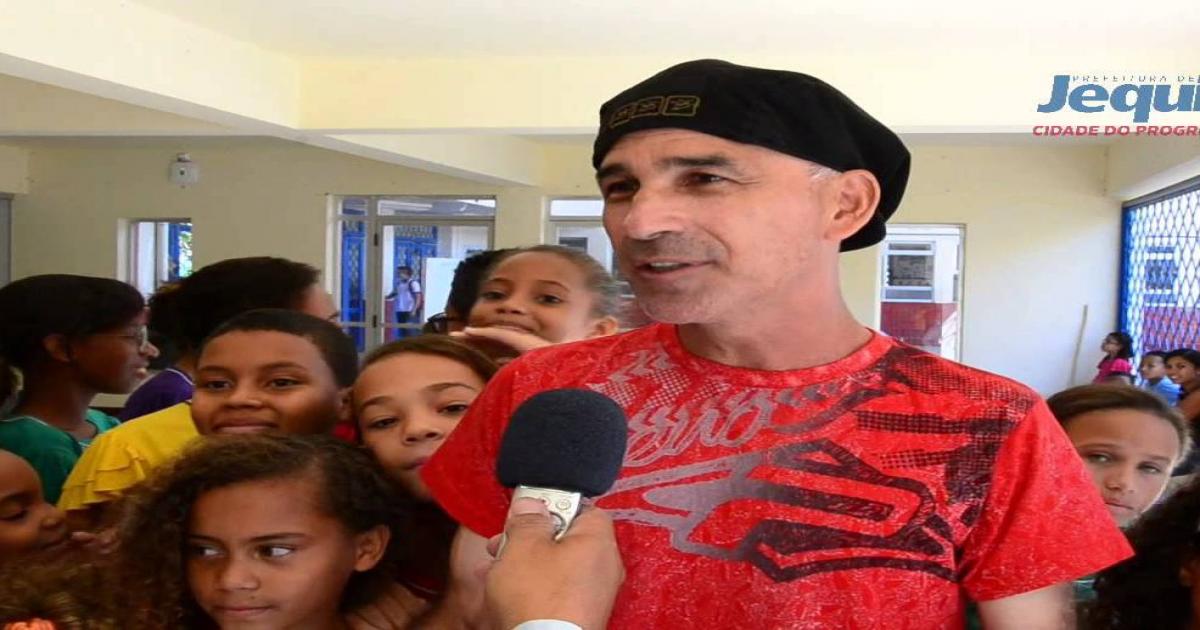 Moana Meira homenageia Instituto Sublime Tarefa pelos serviços prestados à população