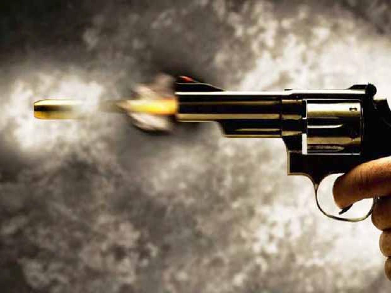 Homem baleado no Loteamento Água Branca