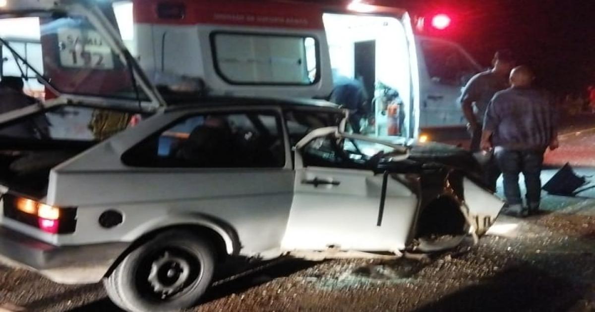Ibirataia: Corretor de imóveis e mulher que viajava de carona ficam feridos em colisão de veículos na BA-650