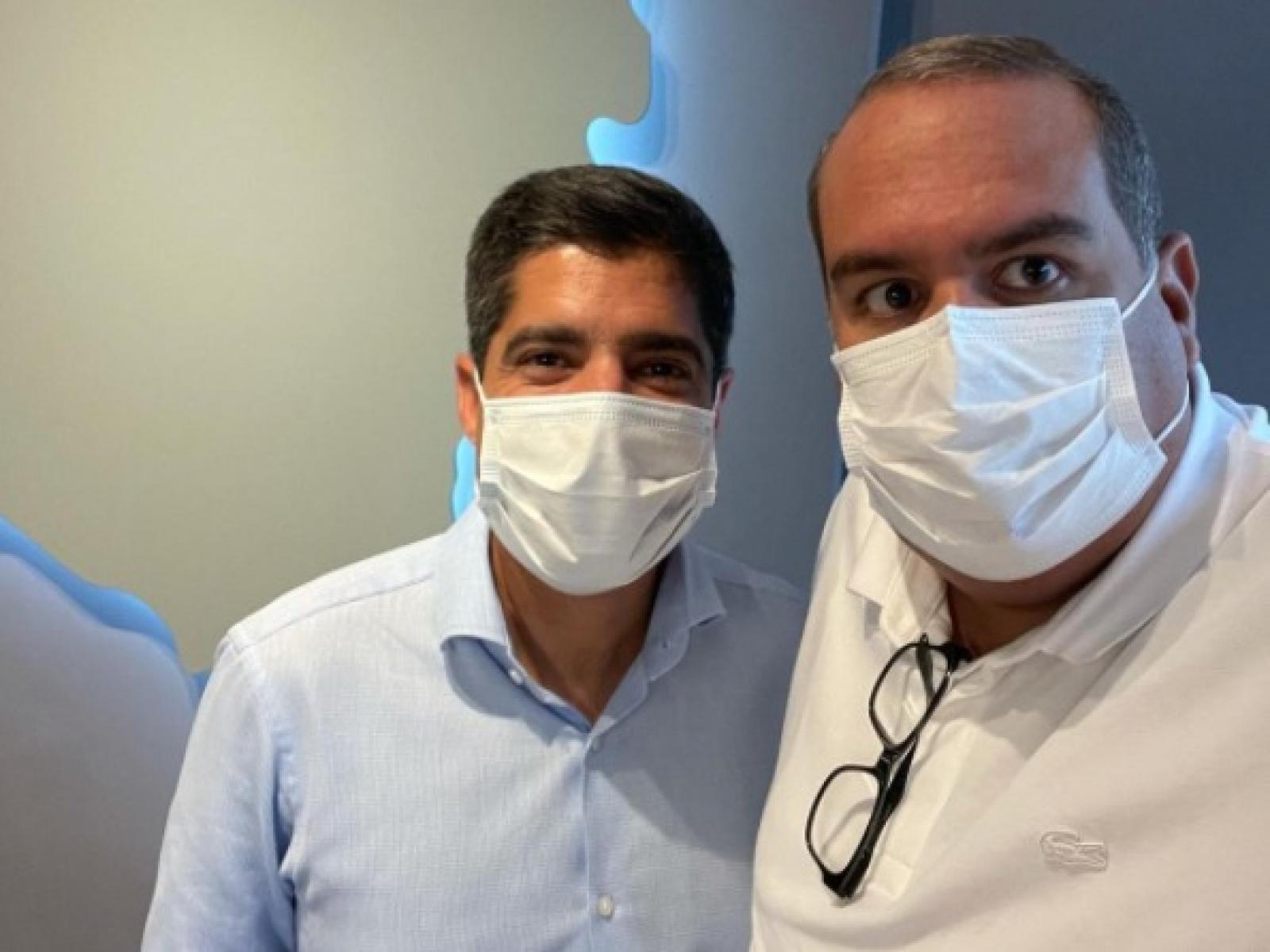 Líder da Oposição celebra 1º lugar de ACM Neto e provoca Jerônimo: não é o novo, é o nome do governo, do desemprego, analfabetismo e da violência
