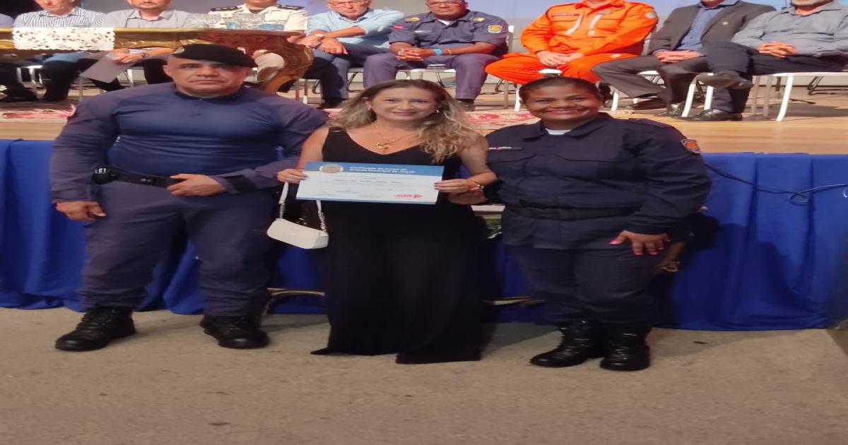 Vereadora Moana Meira é homenageada como Amiga da Guarda Municipal de Jequié