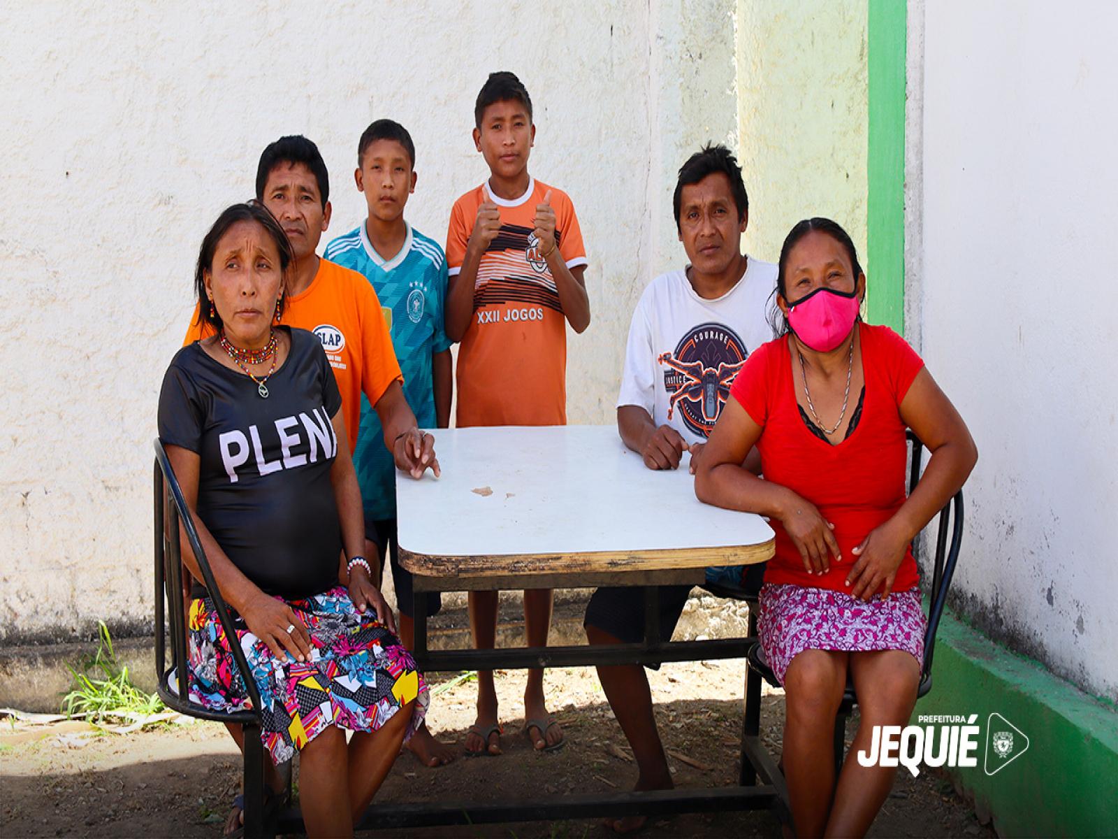 Prefeitura de Jequié presta acolhimento humanitário a grupo de indígenas venezuelanos